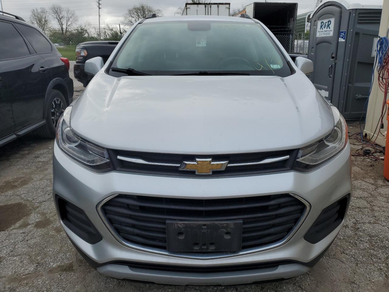 2019 CHEVROLET TRAX 1LT - Фото 5