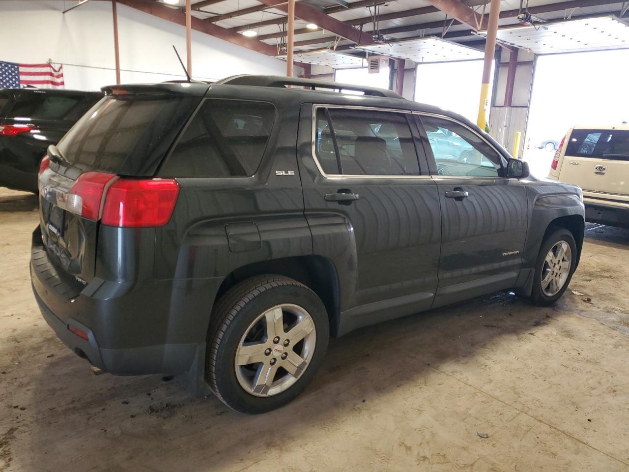 2013 GMC TERRAIN SL - Фото 3