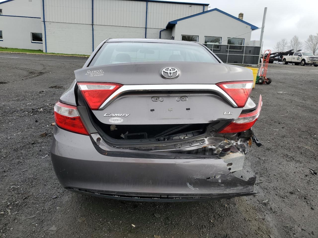 2016 TOYOTA CAMRY LE - Image 6