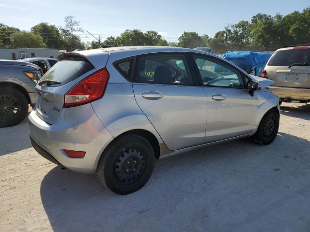 2013 Ford Fiesta Se - Image 3
