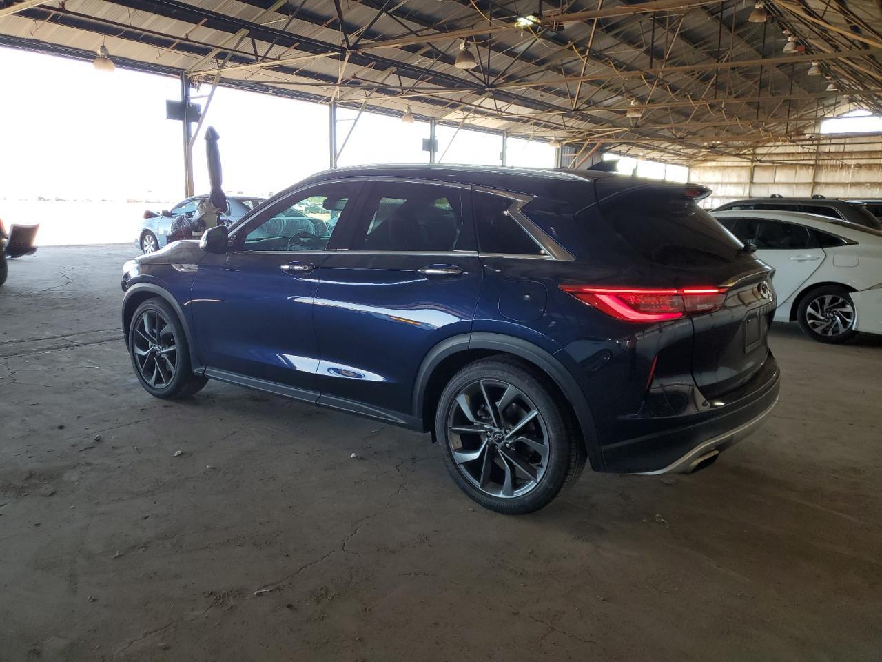 2019 INFINITI QX50 ESSEN - Image 2