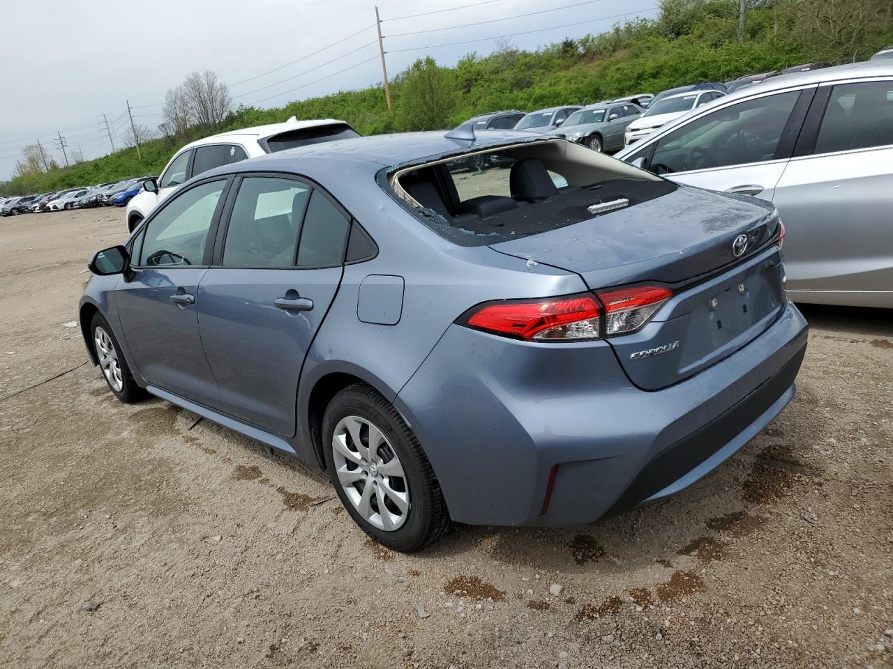 2021 TOYOTA COROLLA LE - Фото 2