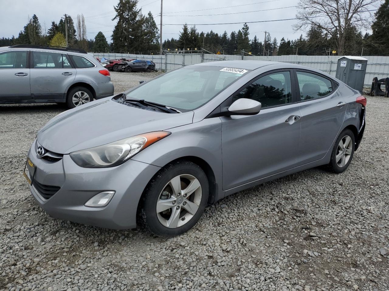 2013 HYUNDAI ELANTRA GL