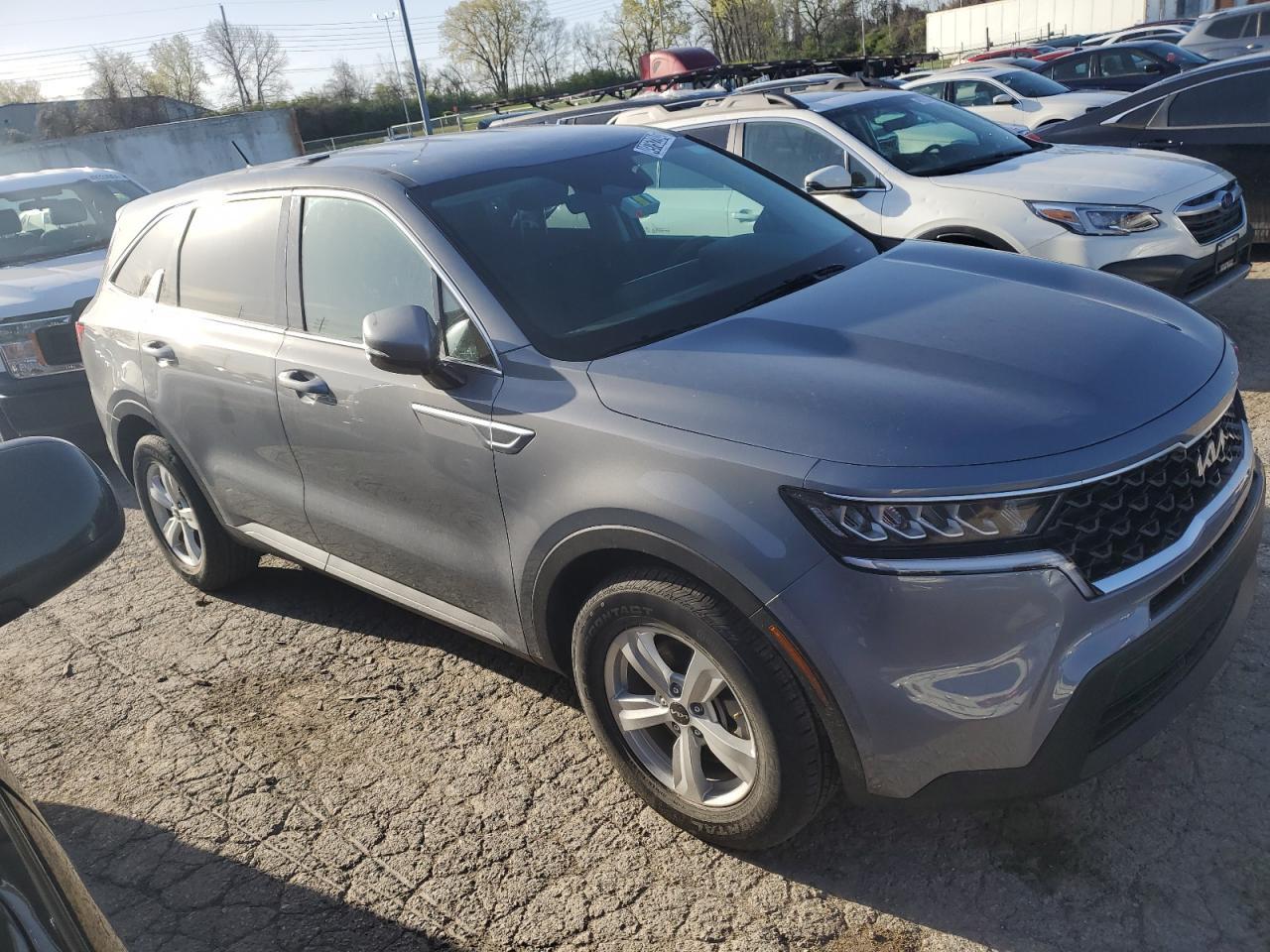 2023 KIA SORENTO LX - Фото 4