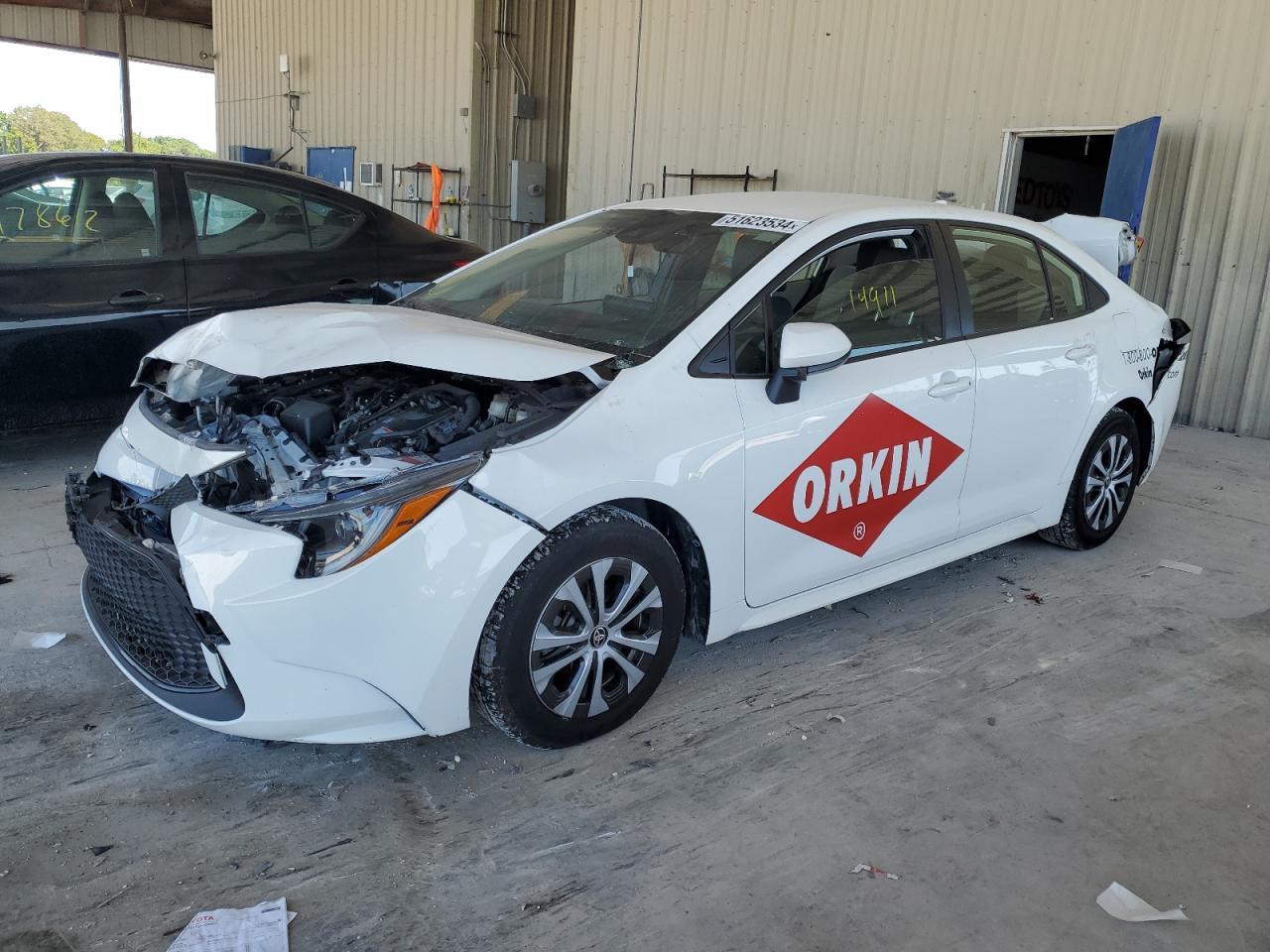 2022 TOYOTA COROLLA LE
