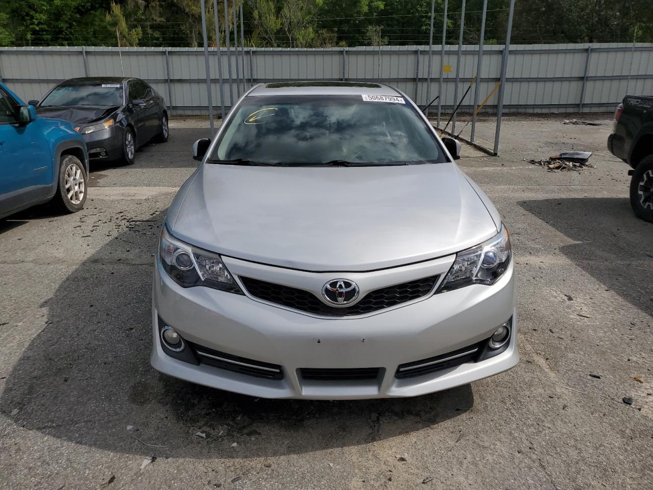 2012 TOYOTA CAMRY SE - Фото 5