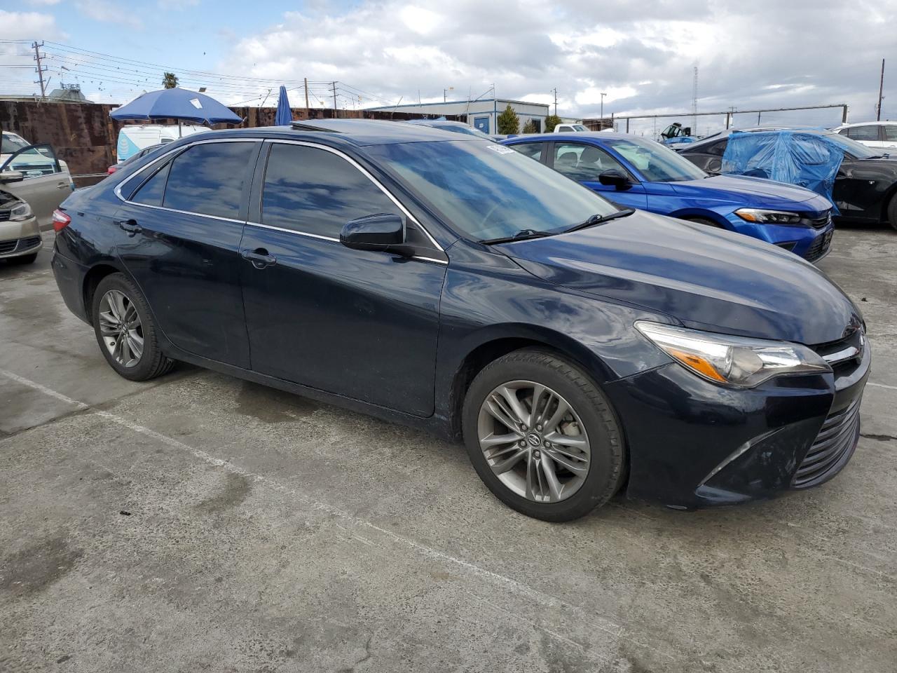2016 TOYOTA CAMRY LE - Фото 4