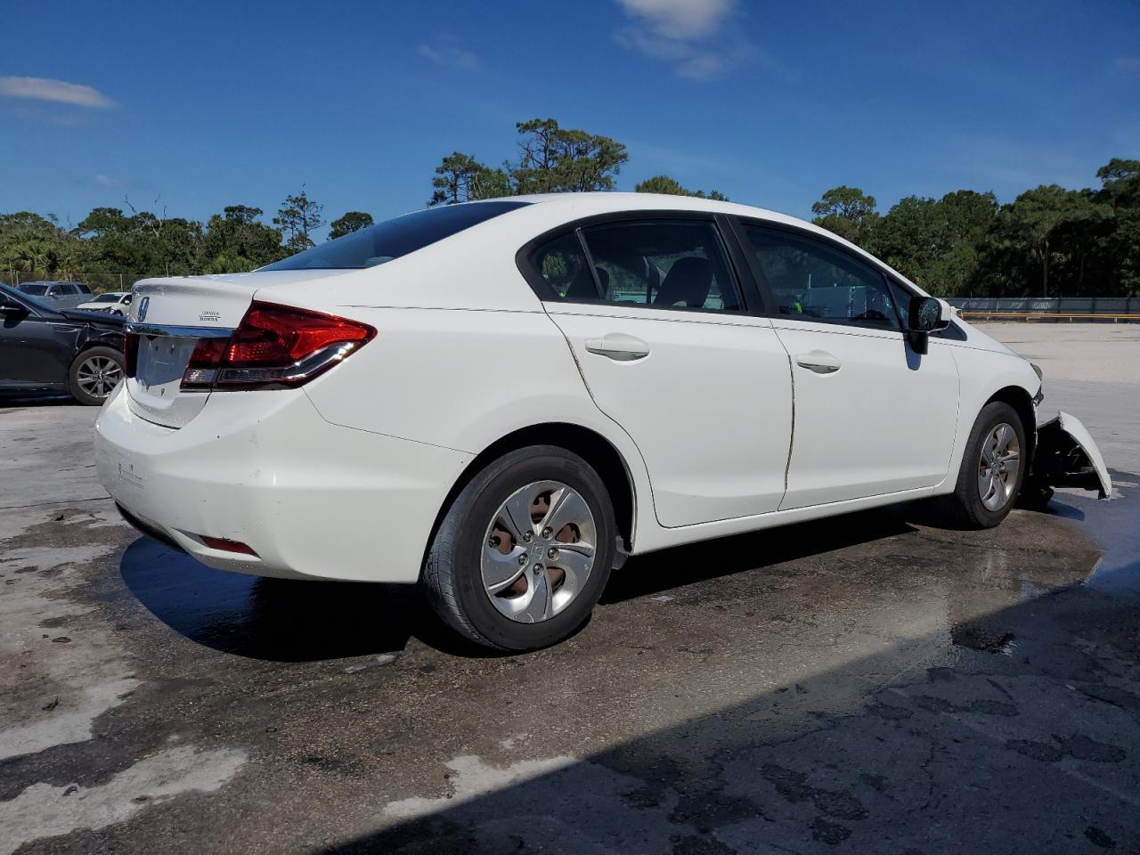 2015 HONDA CIVIC LX - Фото 3