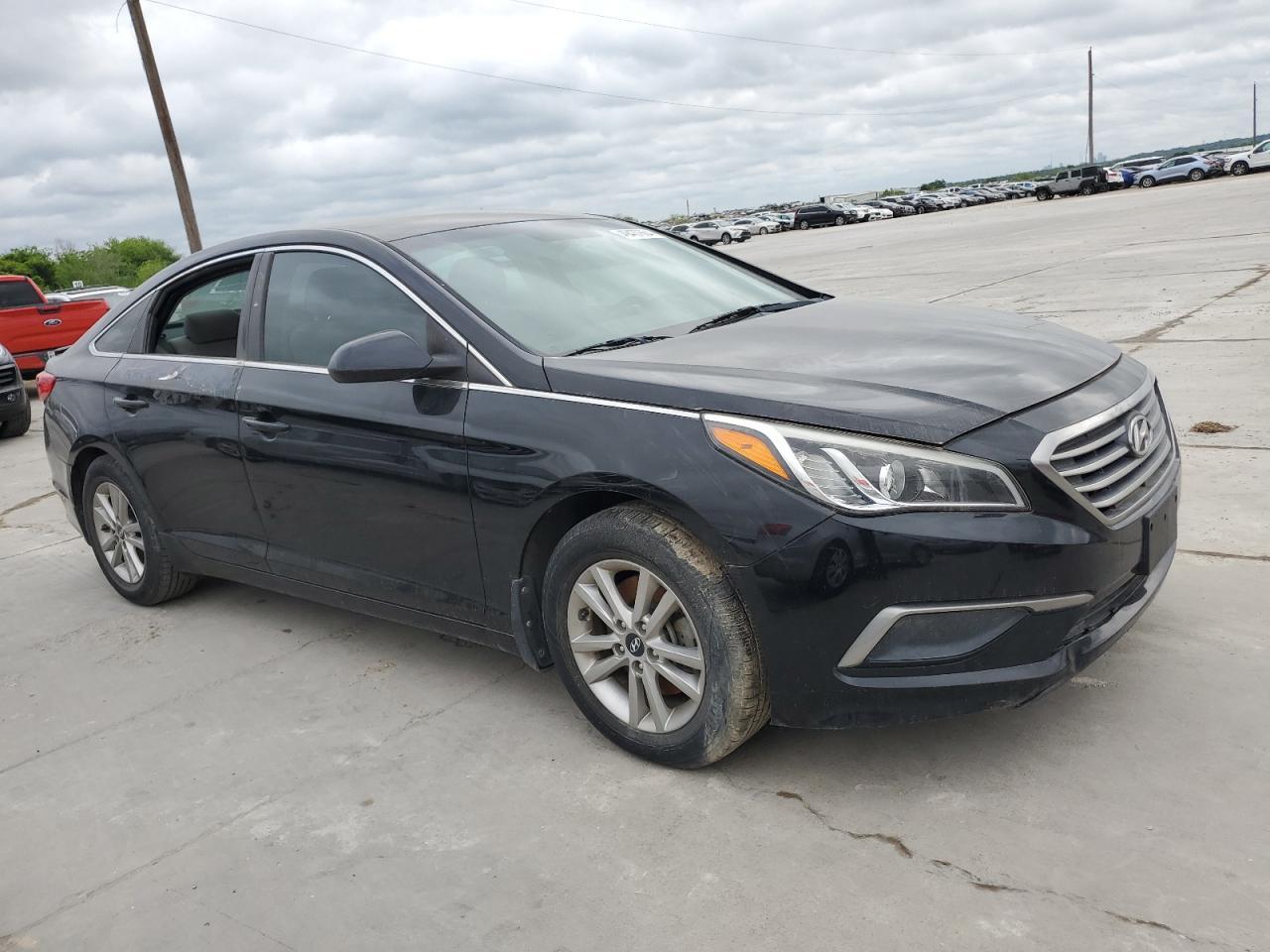 2017 HYUNDAI SONATA SE - Фото 4
