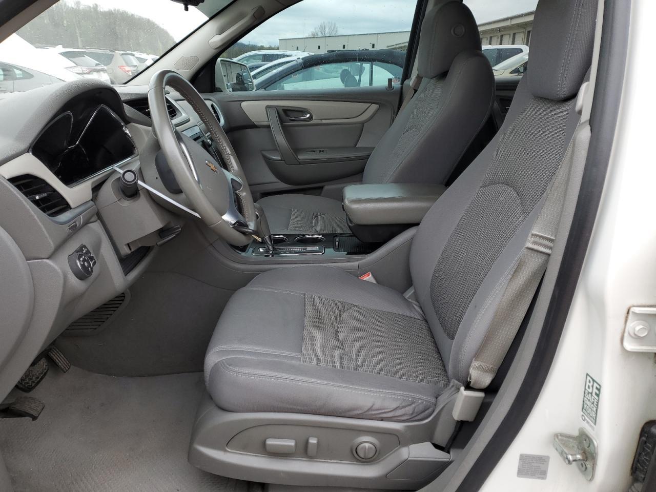 2015 CHEVROLET TRAVERSE L - Image 7
