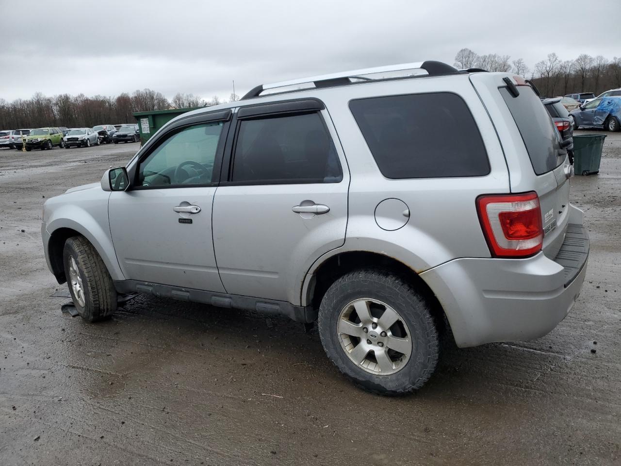 2012 FORD ESCAPE LIM - Image 2