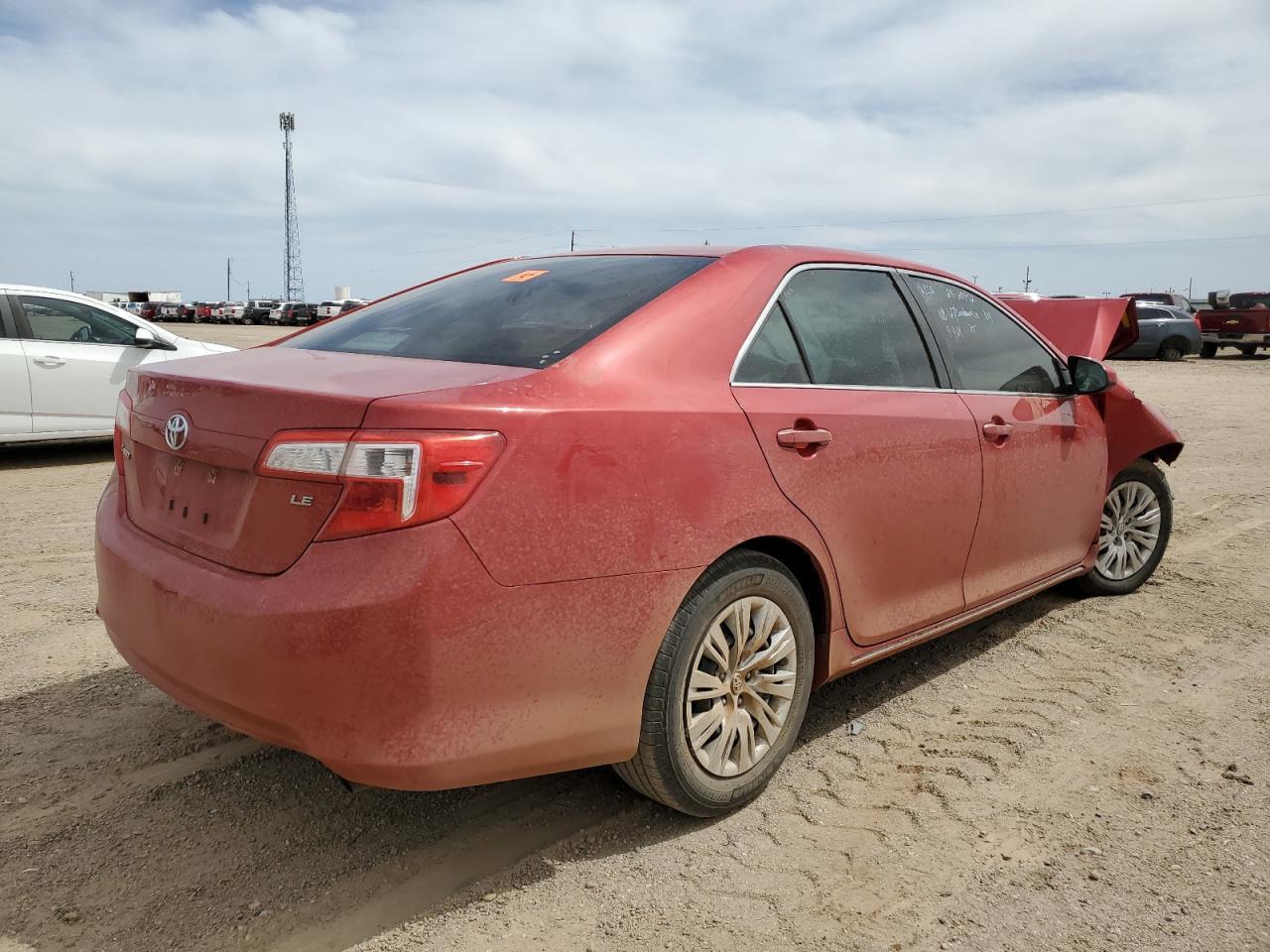 2012 TOYOTA CAMRY BASE - Фото 3