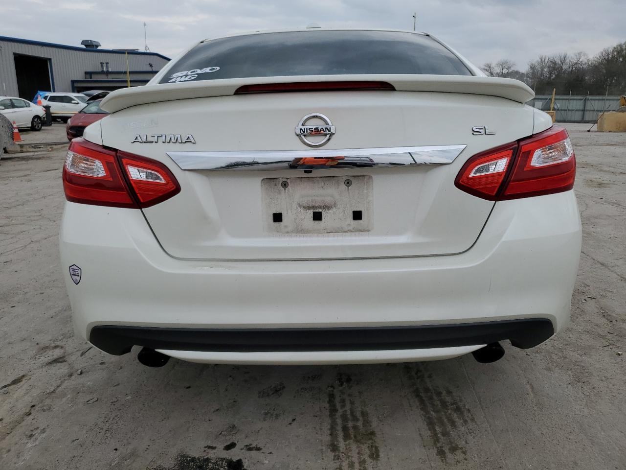 2016 NISSAN ALTIMA 2.5 - Фото 6