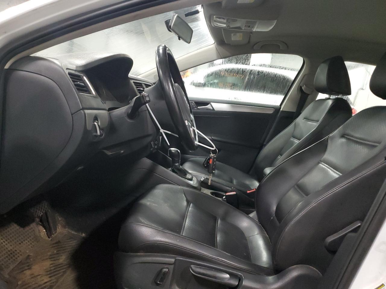 2014 VOLKSWAGEN JETTA SE - Image 7