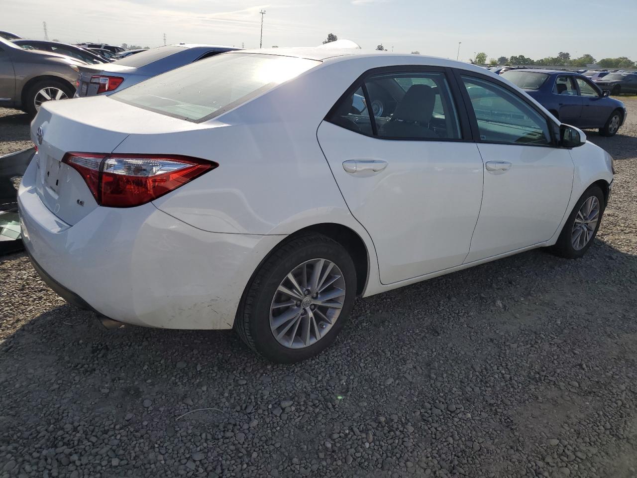 2014 TOYOTA COROLLA L - Фото 3
