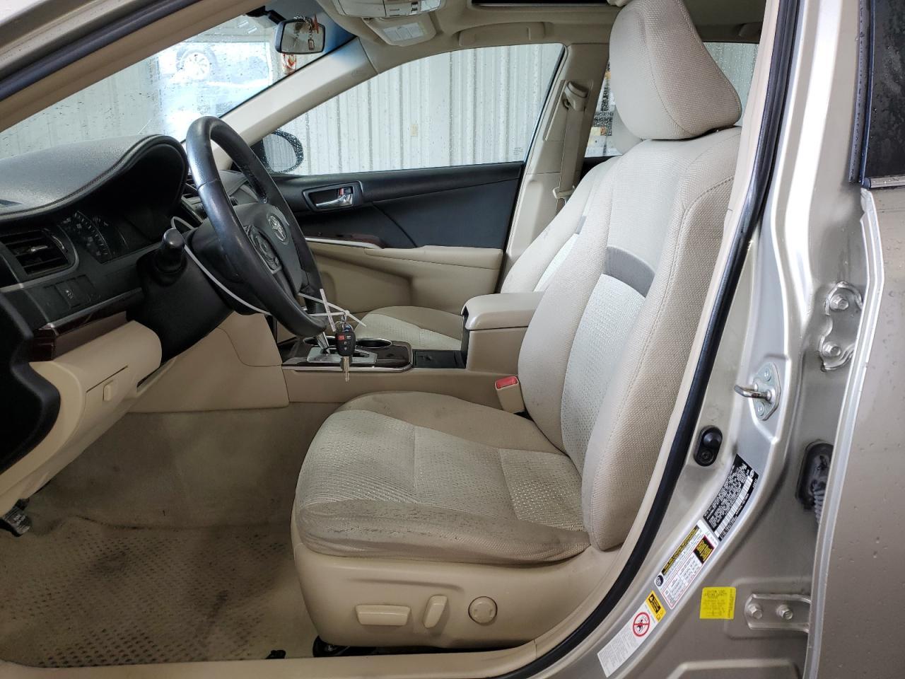 2014 TOYOTA CAMRY L - Image 7