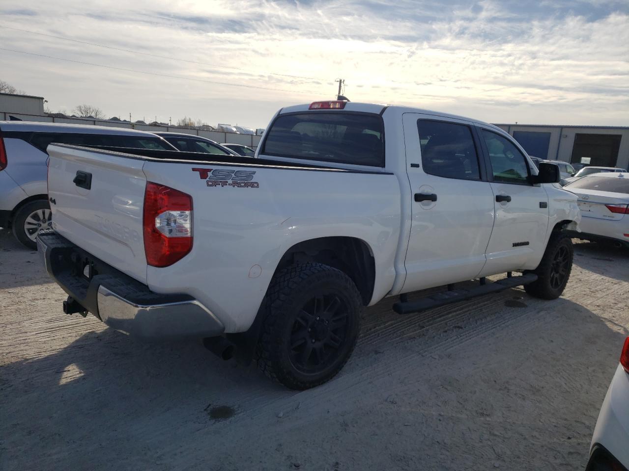 2021 TOYOTA TUNDRA CRE - Фото 3