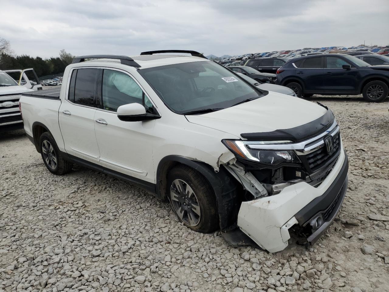 2017 HONDA RIDGELINE - Фото 4