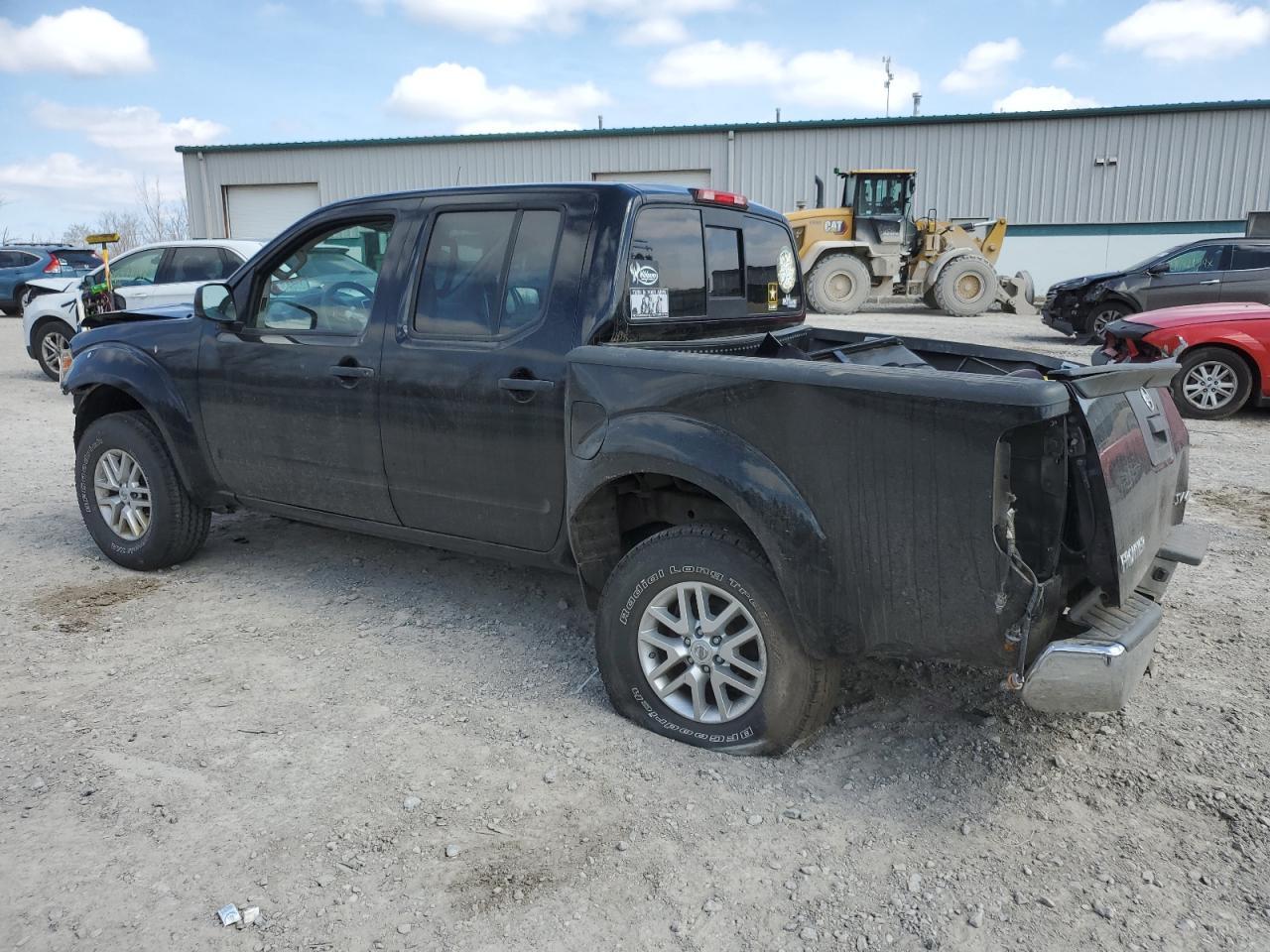 2016 NISSAN FRONTIER S - Фото 2