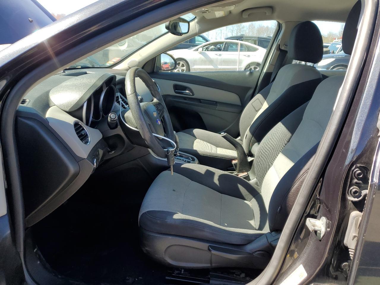 2012 CHEVROLET CRUZE LS - Фото 7