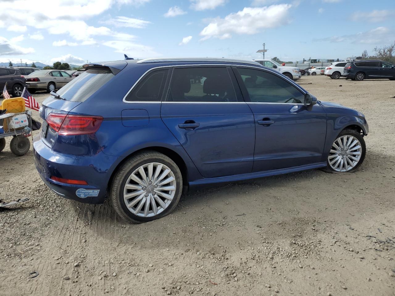 2016 AUDI A3 E-TRON - Image 3
