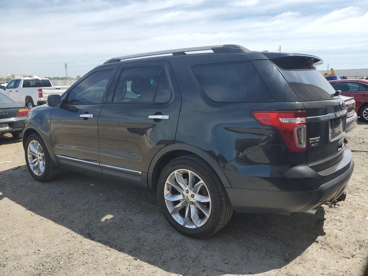 2013 FORD EXPLORER X - Фото 2