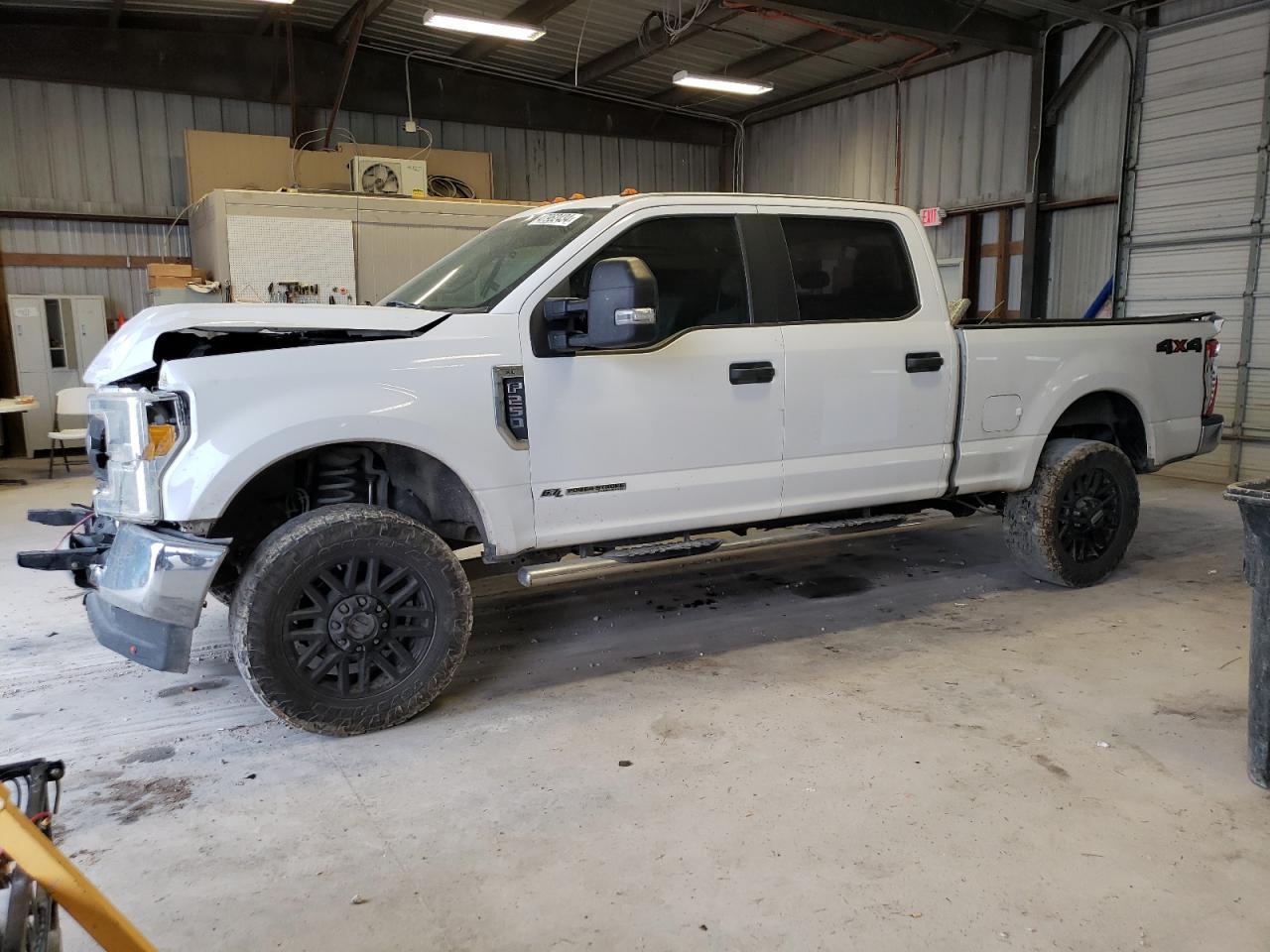 2017 FORD F250 SUPER