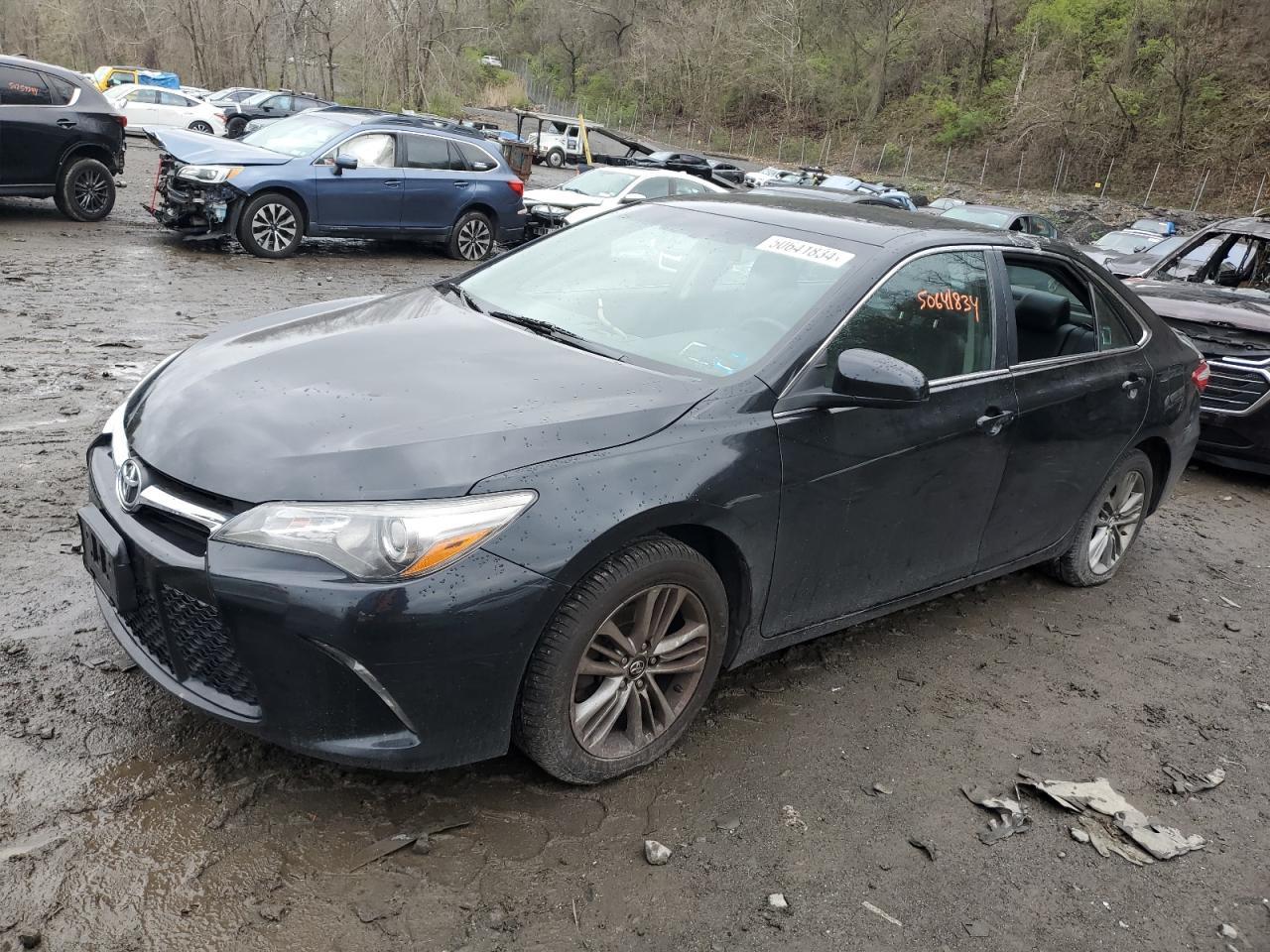 2017 TOYOTA CAMRY LE car image