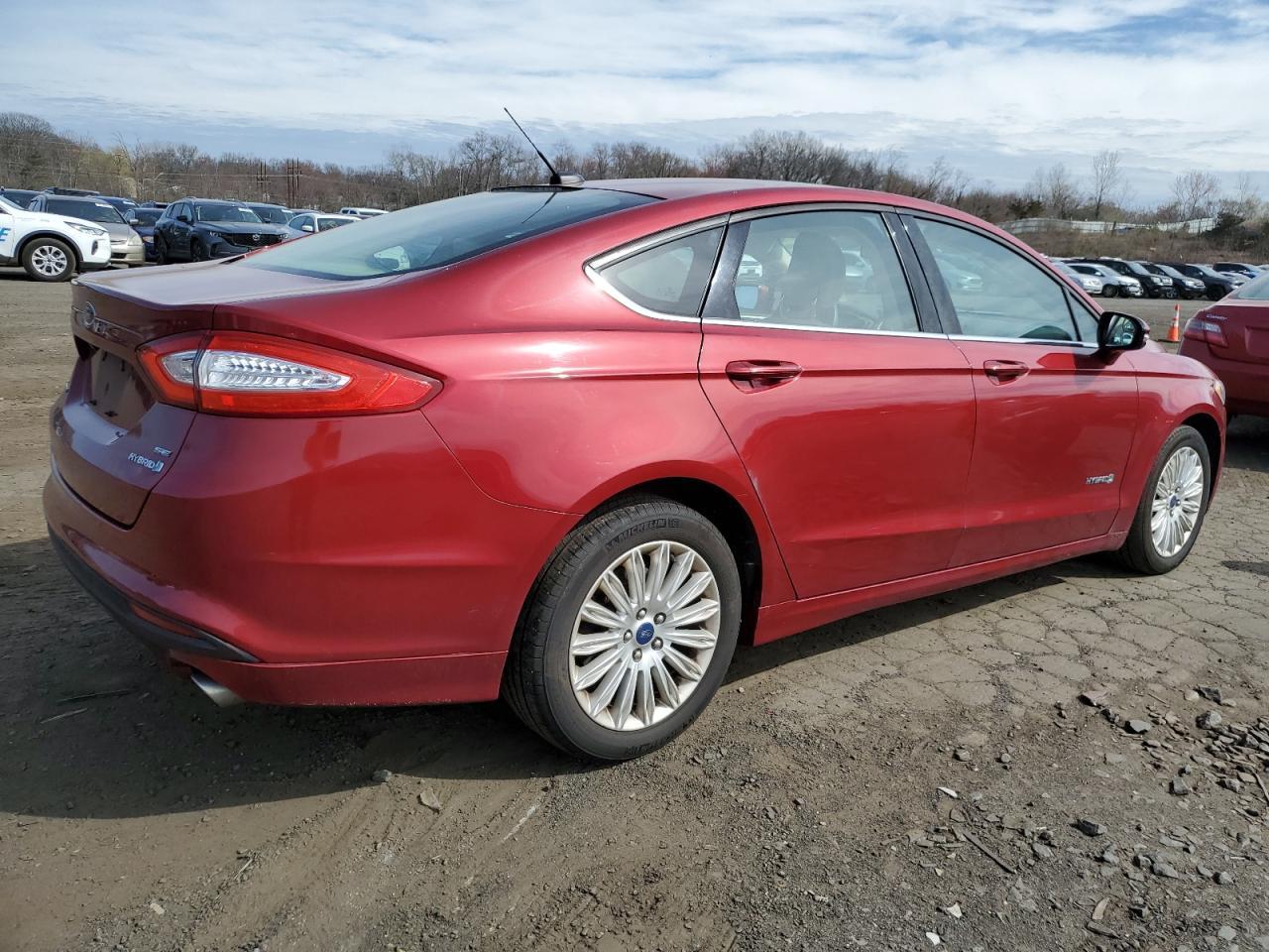 2014 FORD FUSION SE - Image 3