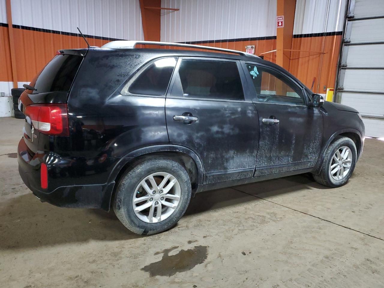 2014 KIA SORENTO LX - Image 3