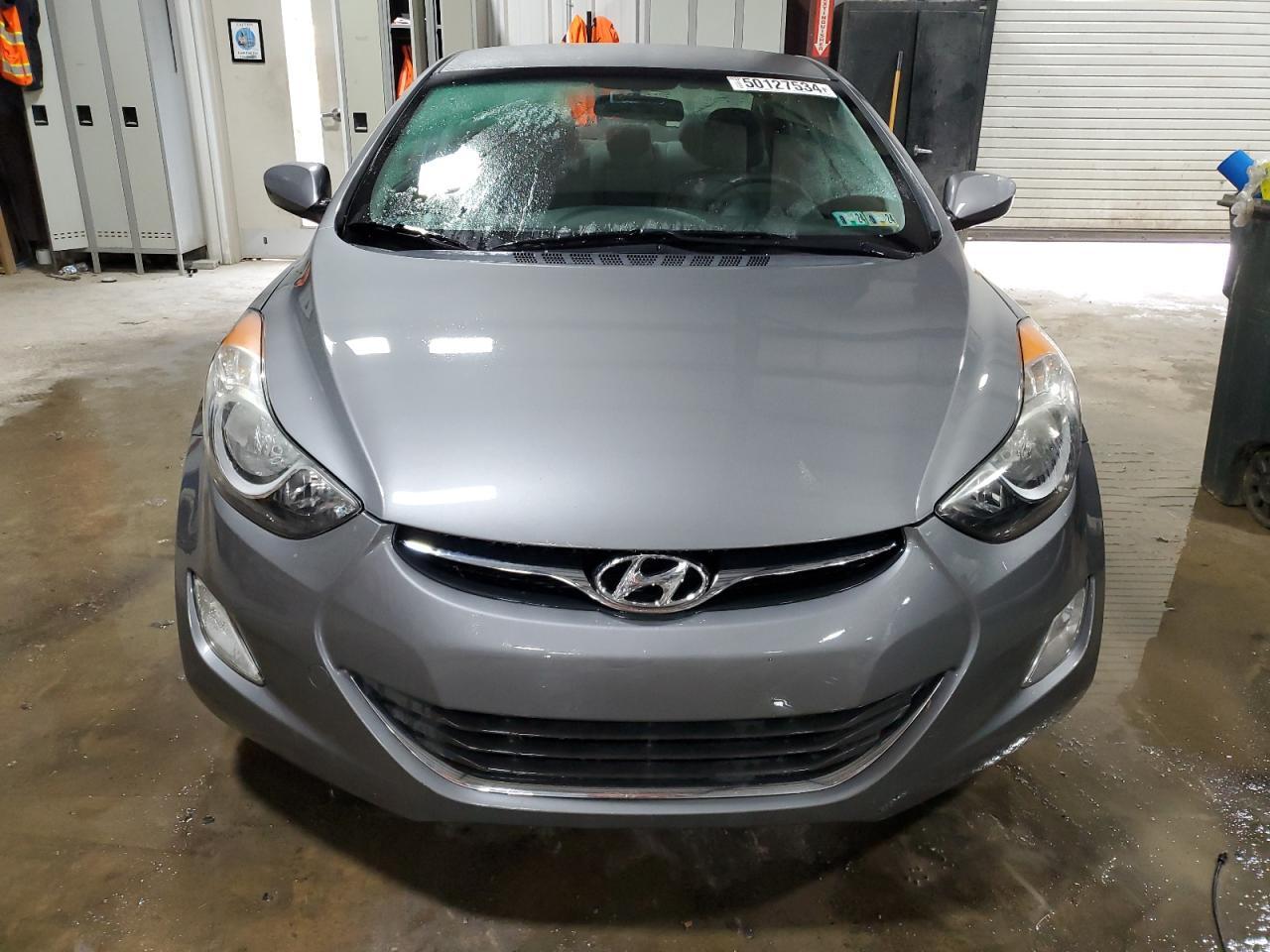 2013 HYUNDAI ELANTRA GL - Фото 5