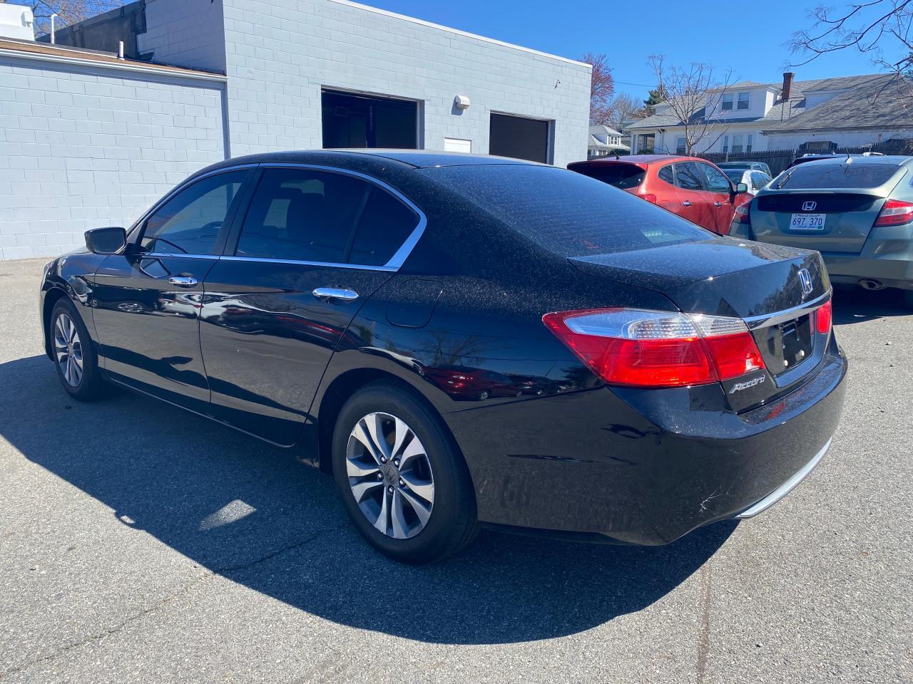 2014 HONDA ACCORD LX - Image 3