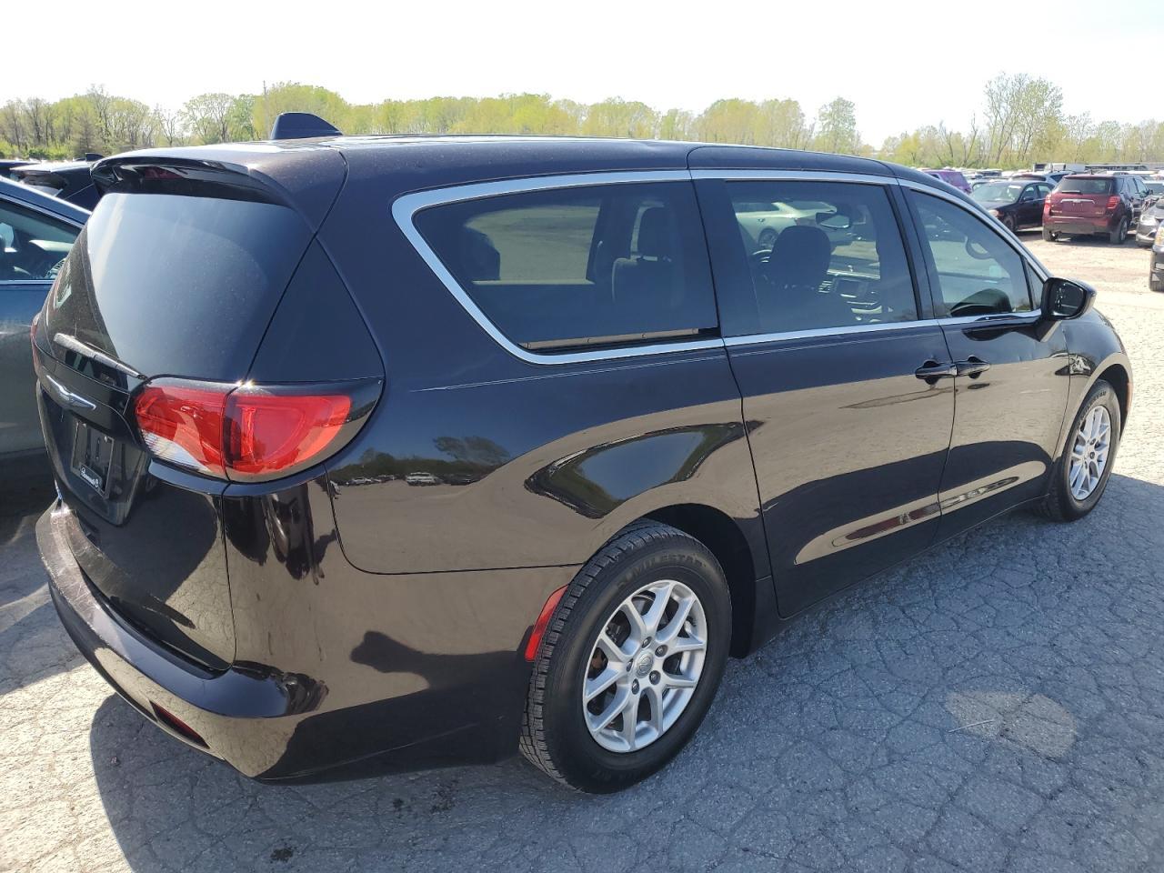 2017 CHRYSLER PACIFICA T - Image 3