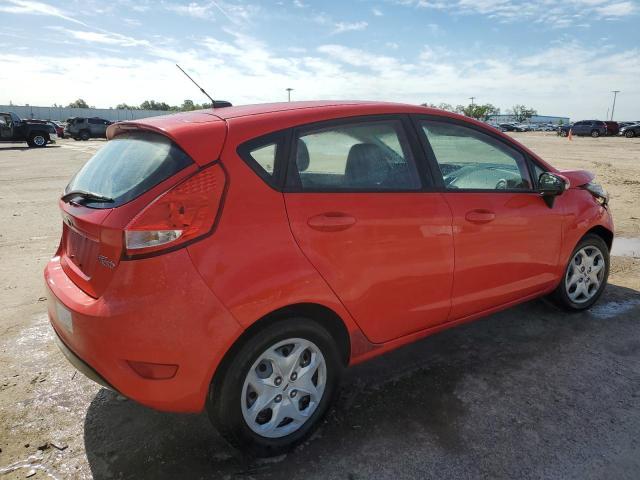 2013 Ford Fiesta Se - Фото 3