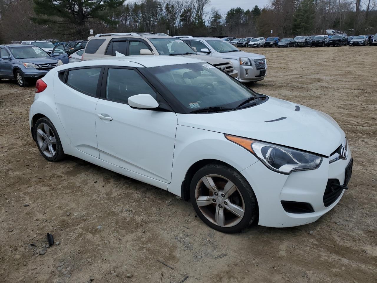 2013 HYUNDAI VELOSTER - Фото 4