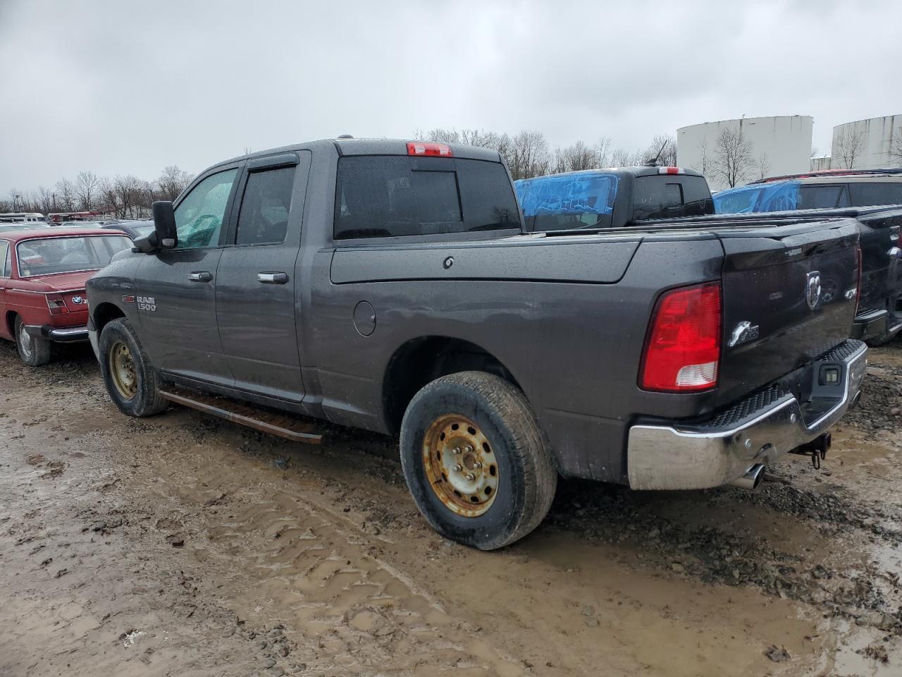 2015 RAM 1500 SLT - Image 2