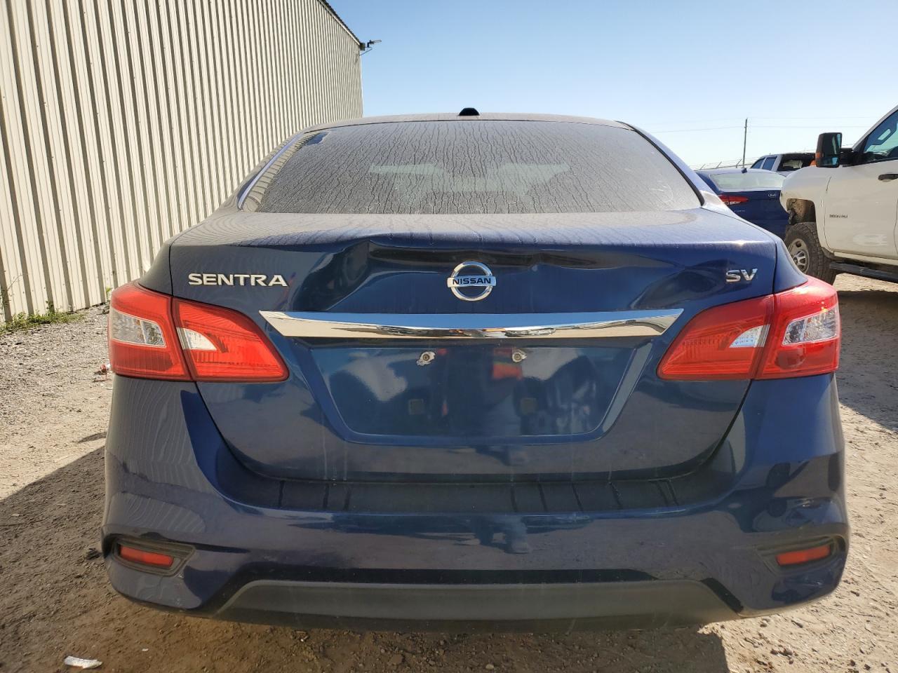 2017 NISSAN SENTRA S - Фото 6