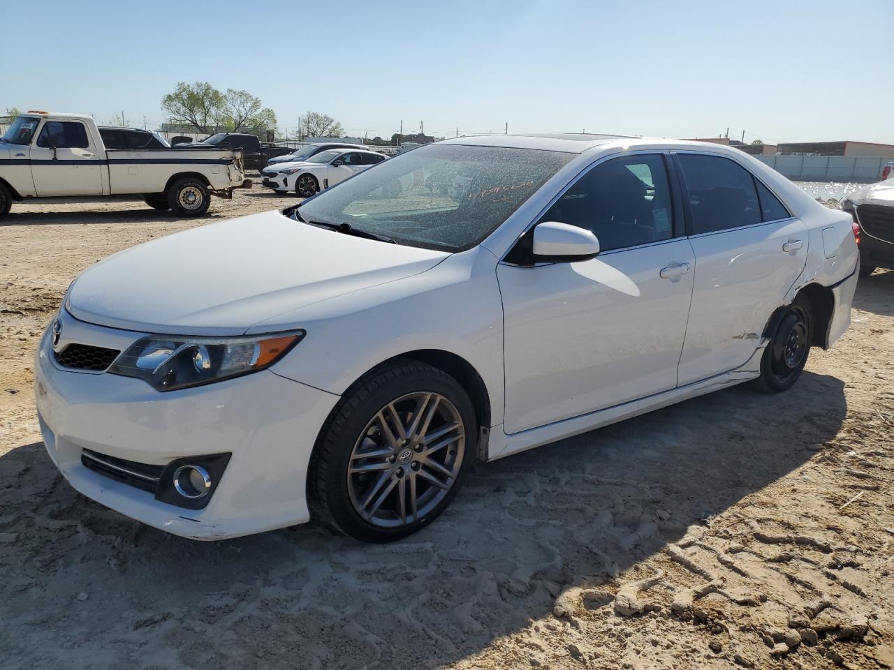 2014 TOYOTA CAMRY L