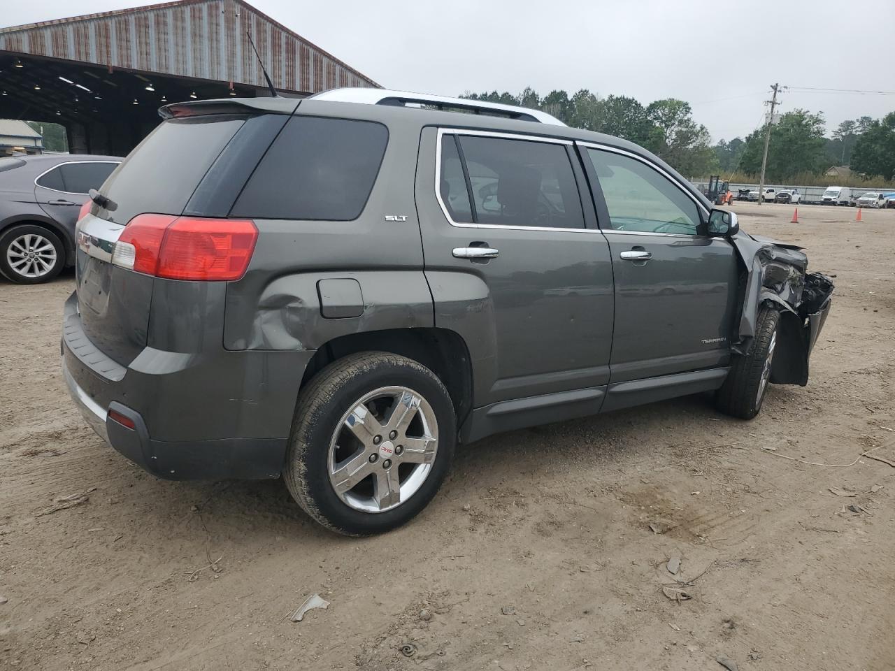 2012 GMC TERRAIN SL - Image 3