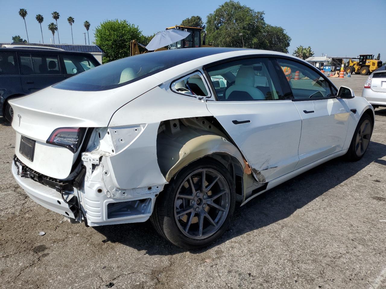 2022 TESLA MODEL 3 - Image 3