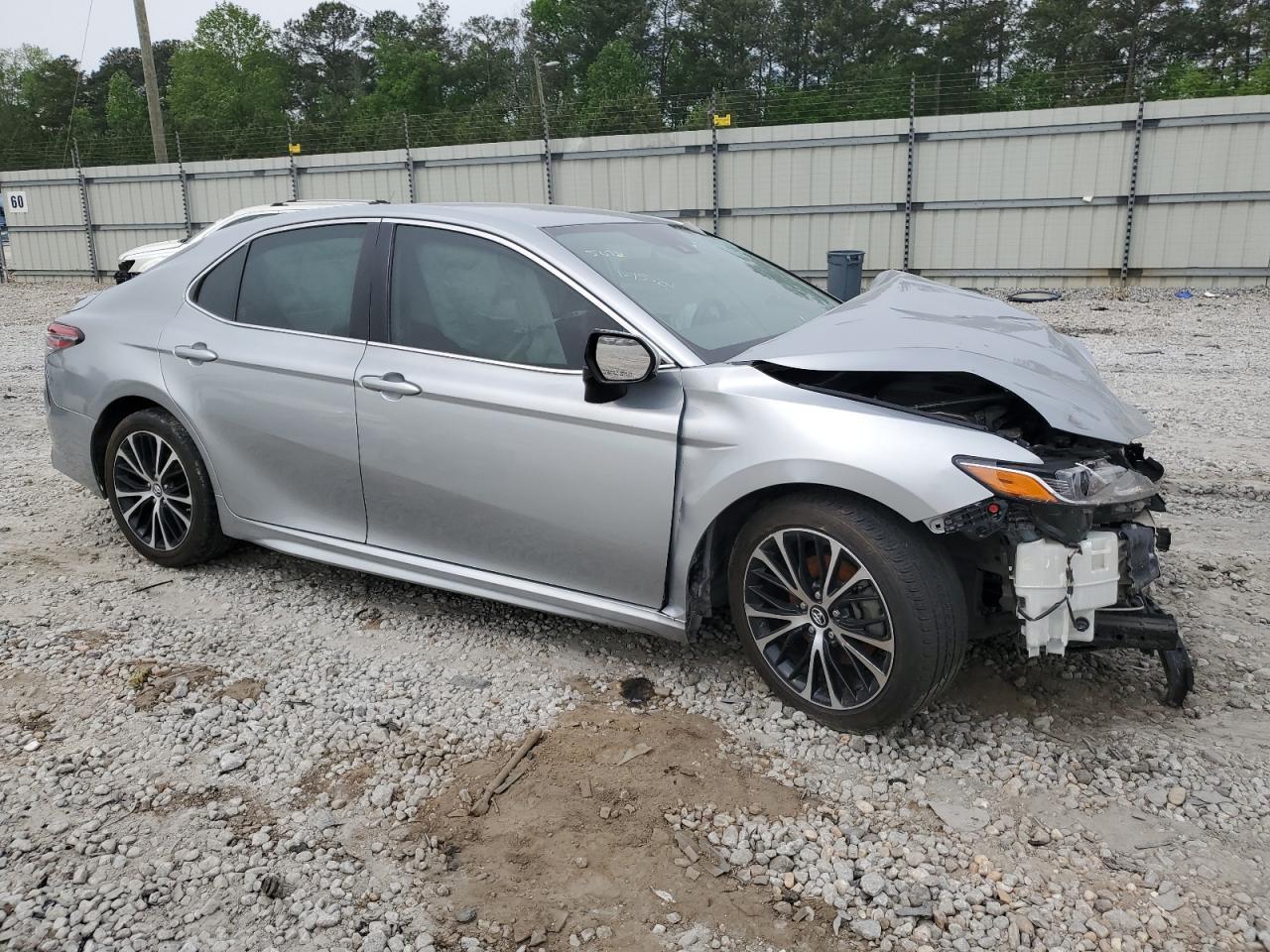 2019 TOYOTA CAMRY L - Фото 4