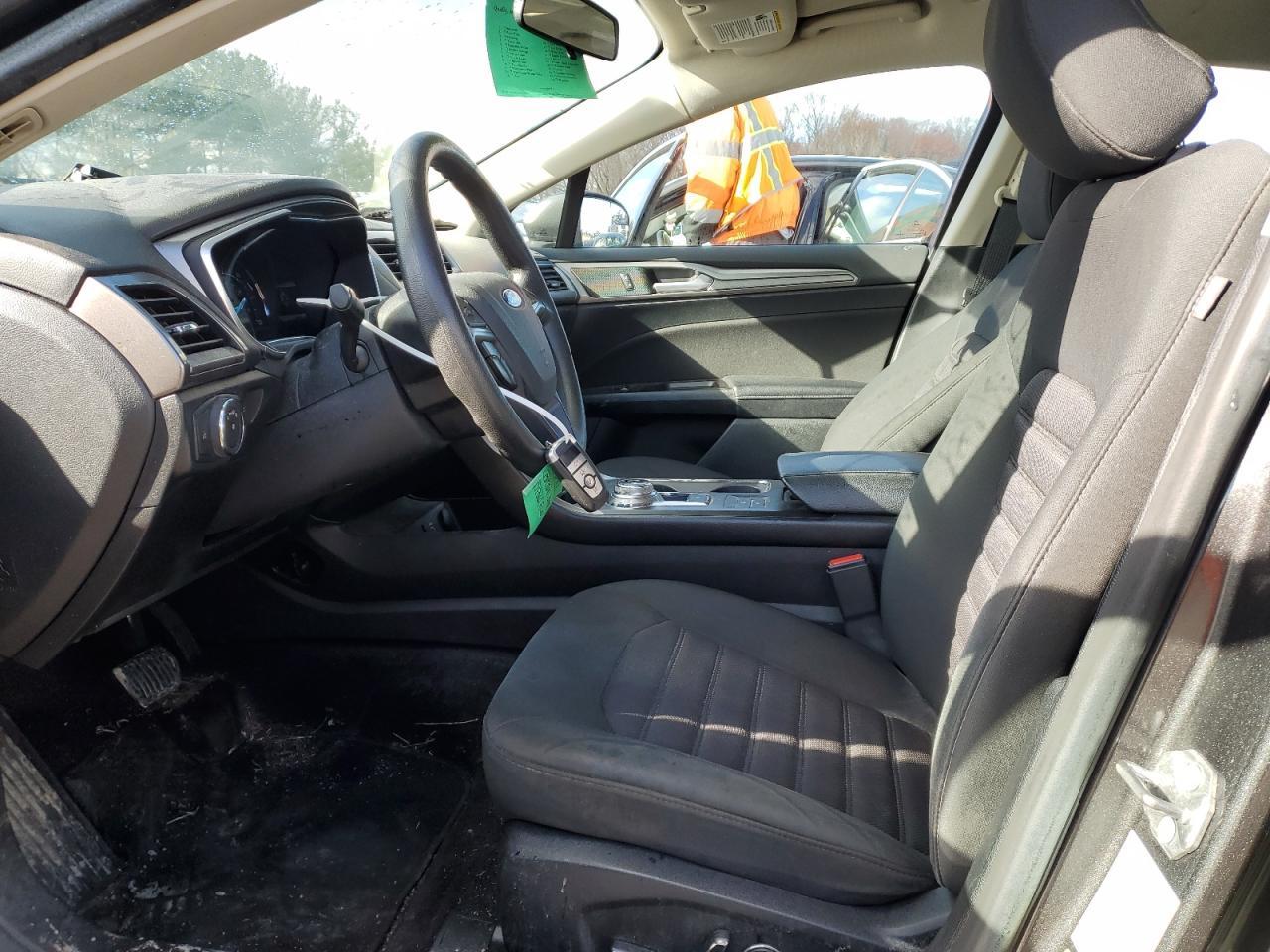 2017 FORD FUSION SE - Image 7