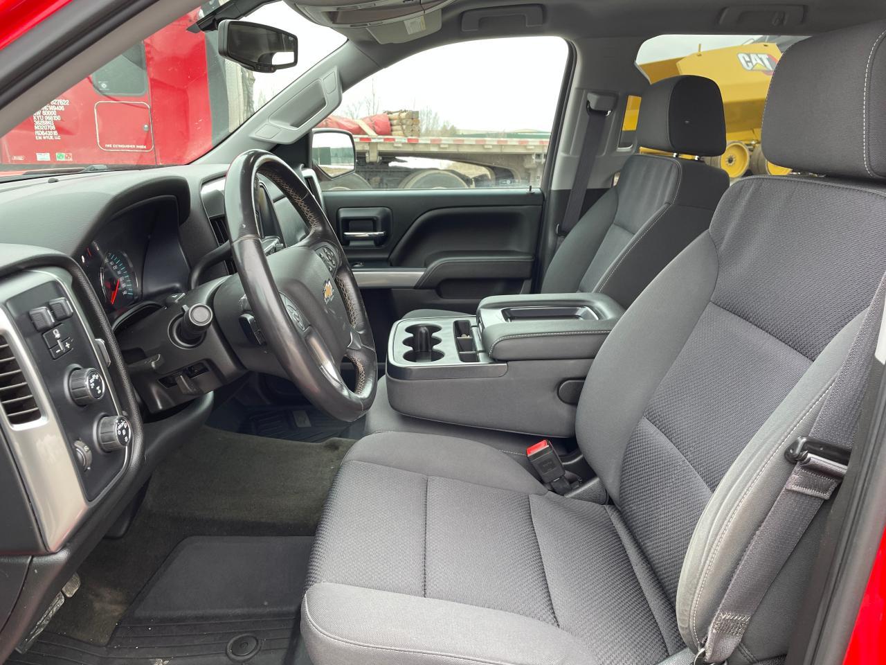 2017 CHEVROLET SILVERADO - Фото 7