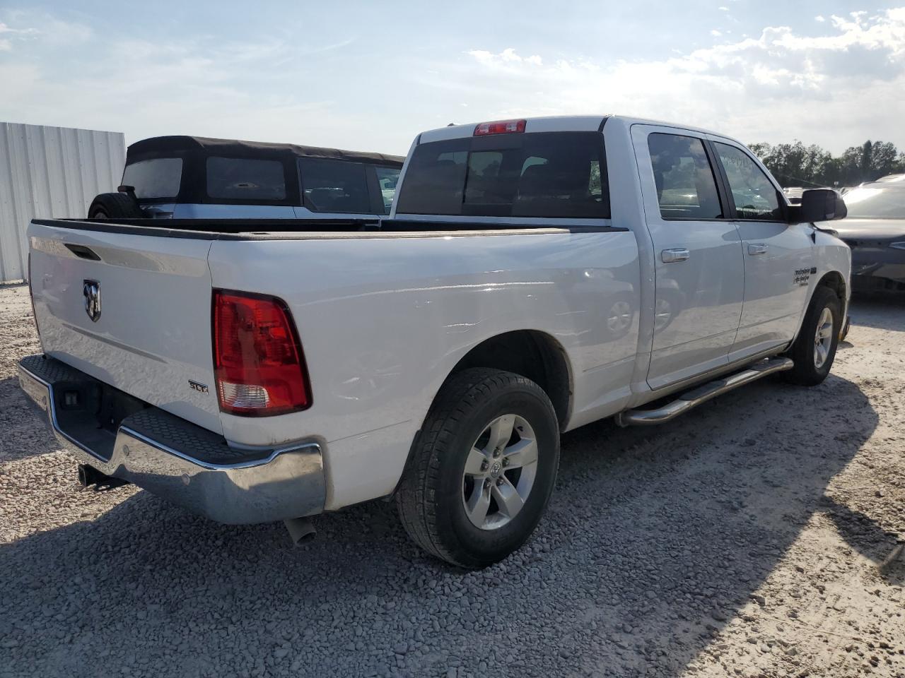 2020 RAM 1500 CLASS - Фото 3
