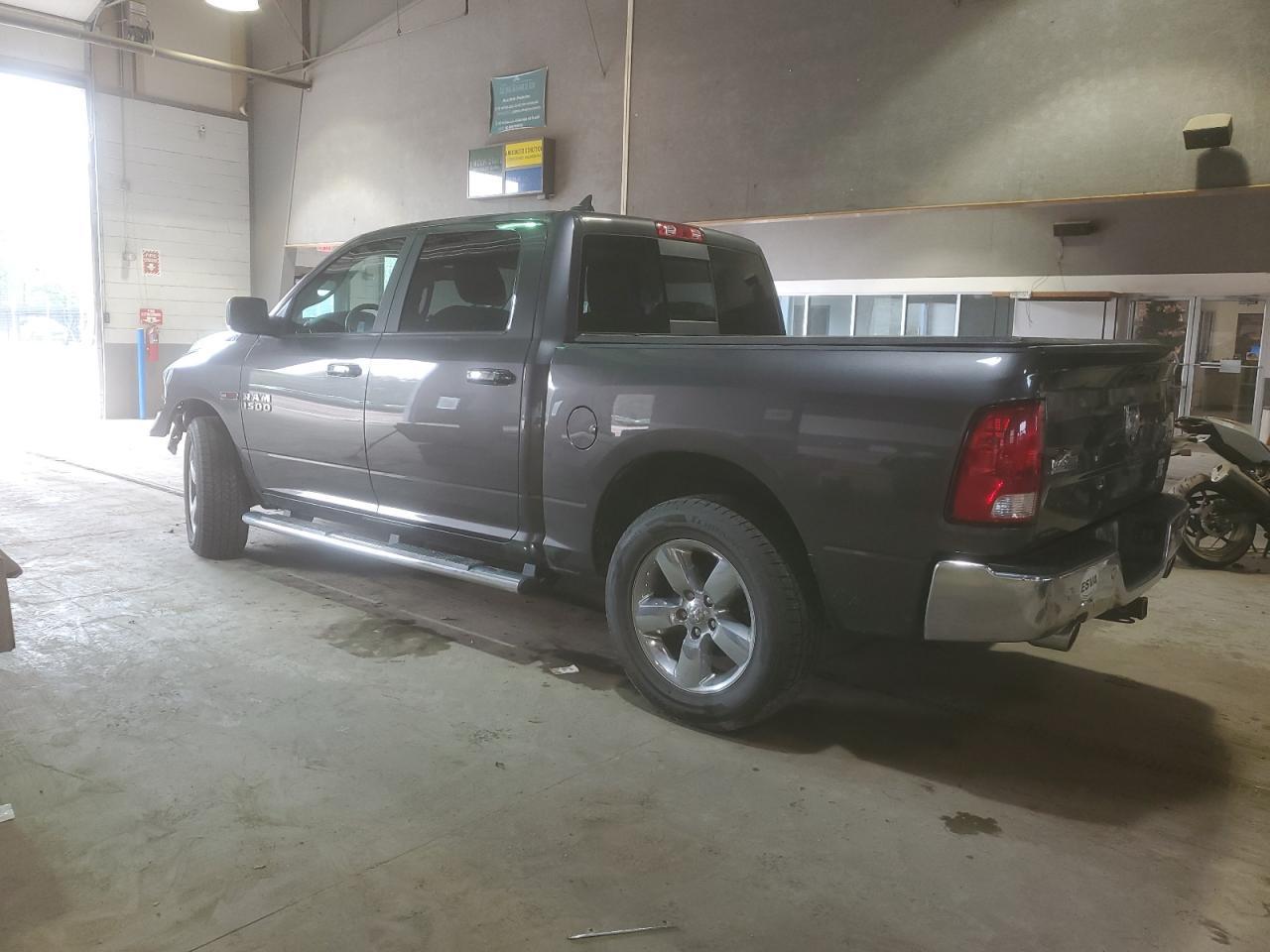 2017 RAM 1500 SLT - Image 2