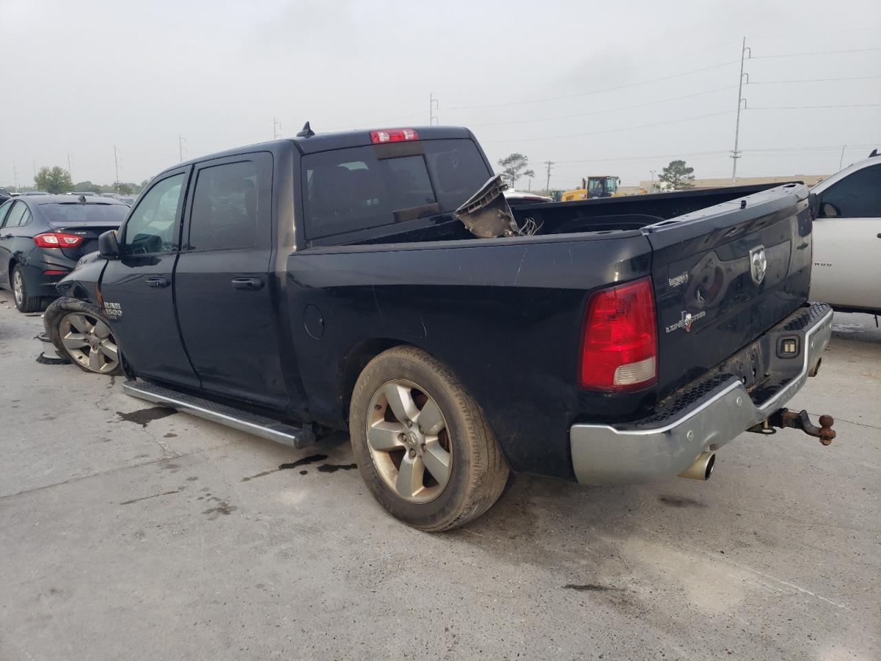 2019 RAM 1500 CLASS - Фото 2