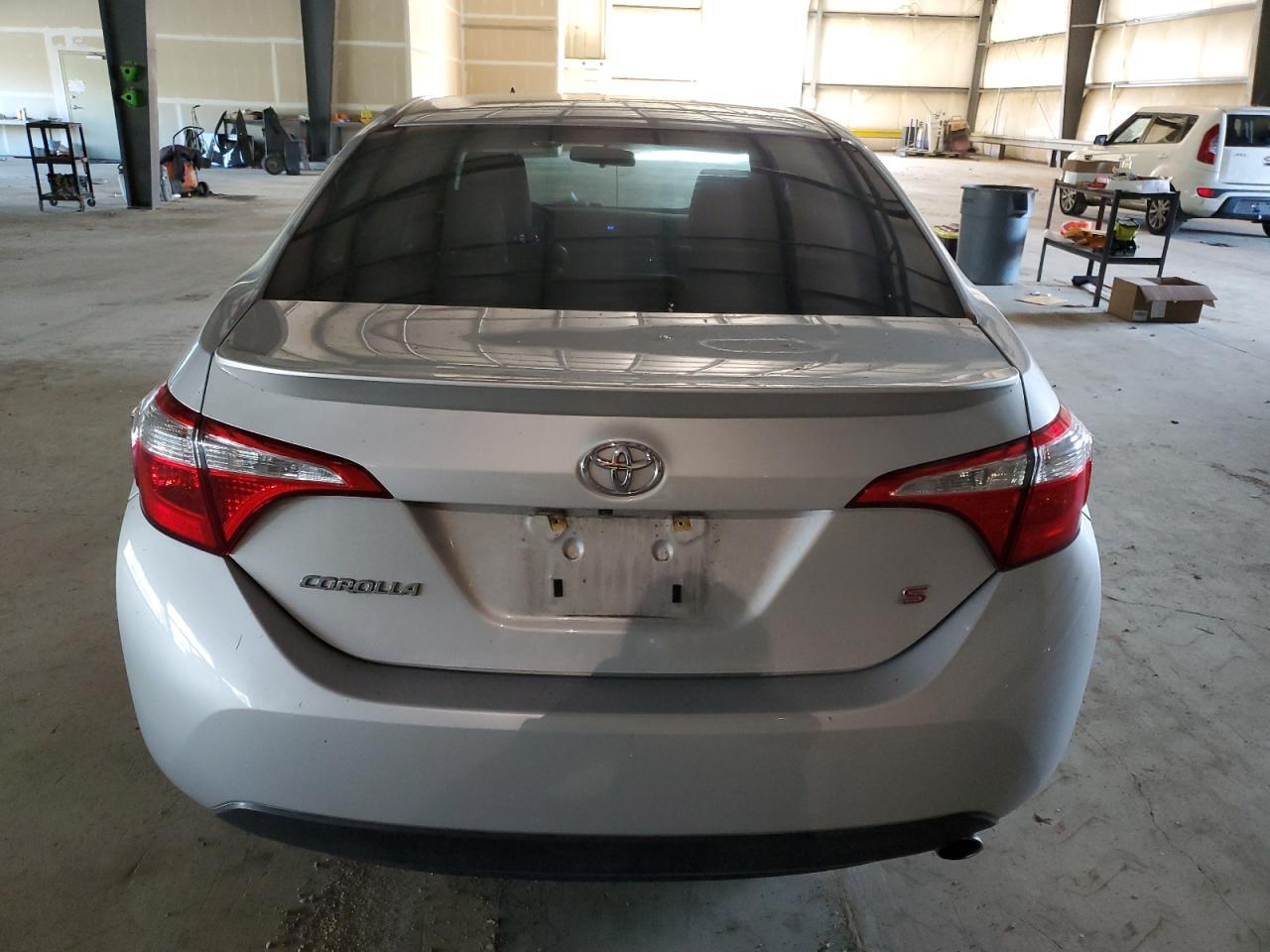2014 TOYOTA COROLLA L - Image 6