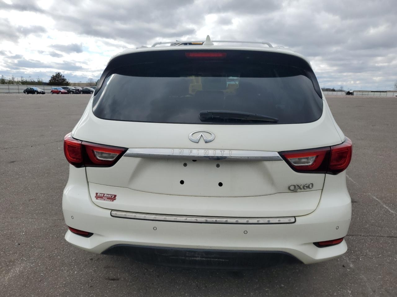 2017 INFINITI QX60 - Image 6
