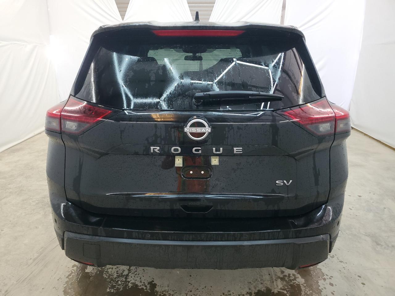 2024 NISSAN ROGUE SV - Image 6