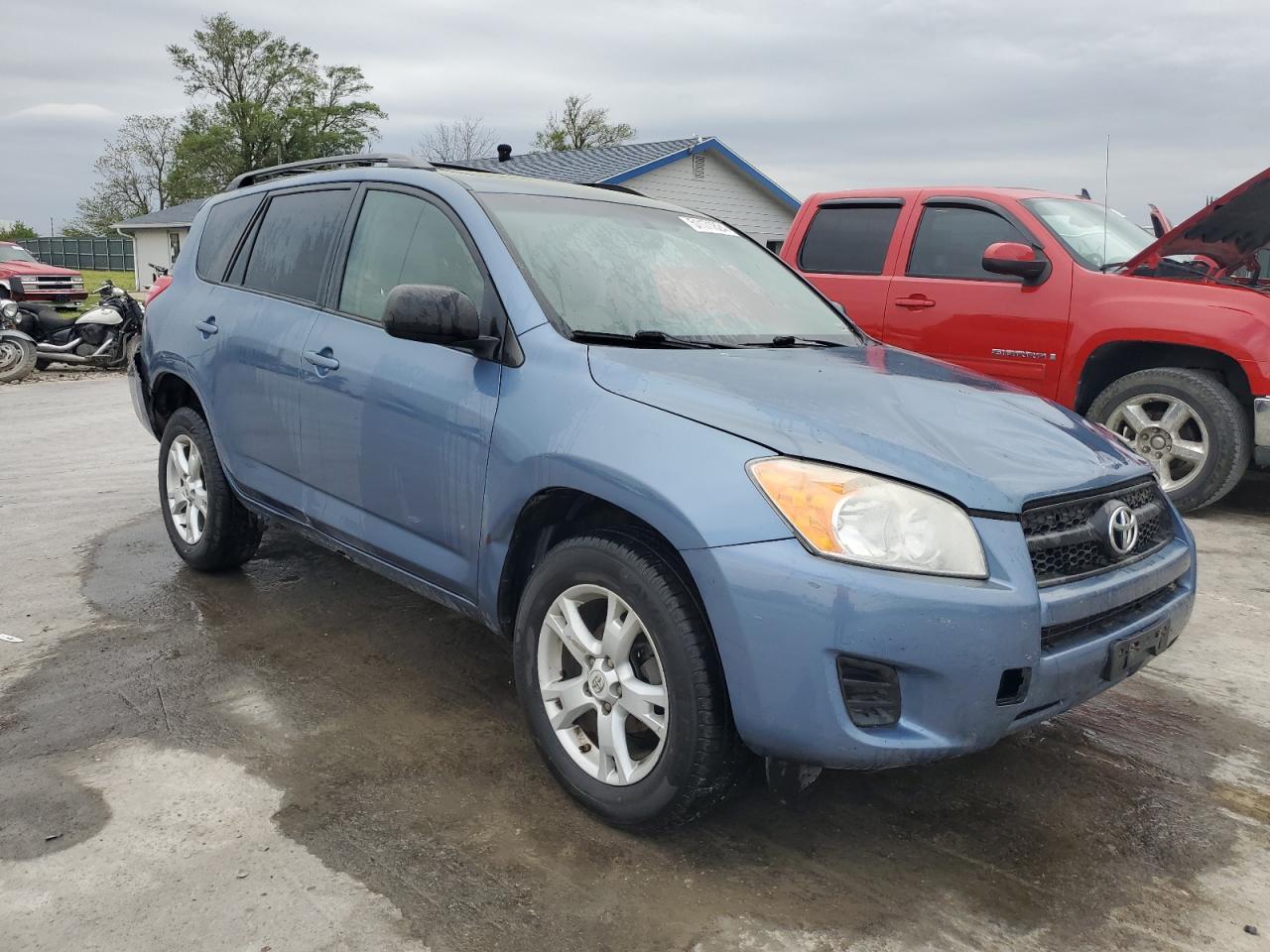 2011 TOYOTA RAV4 - Image 4